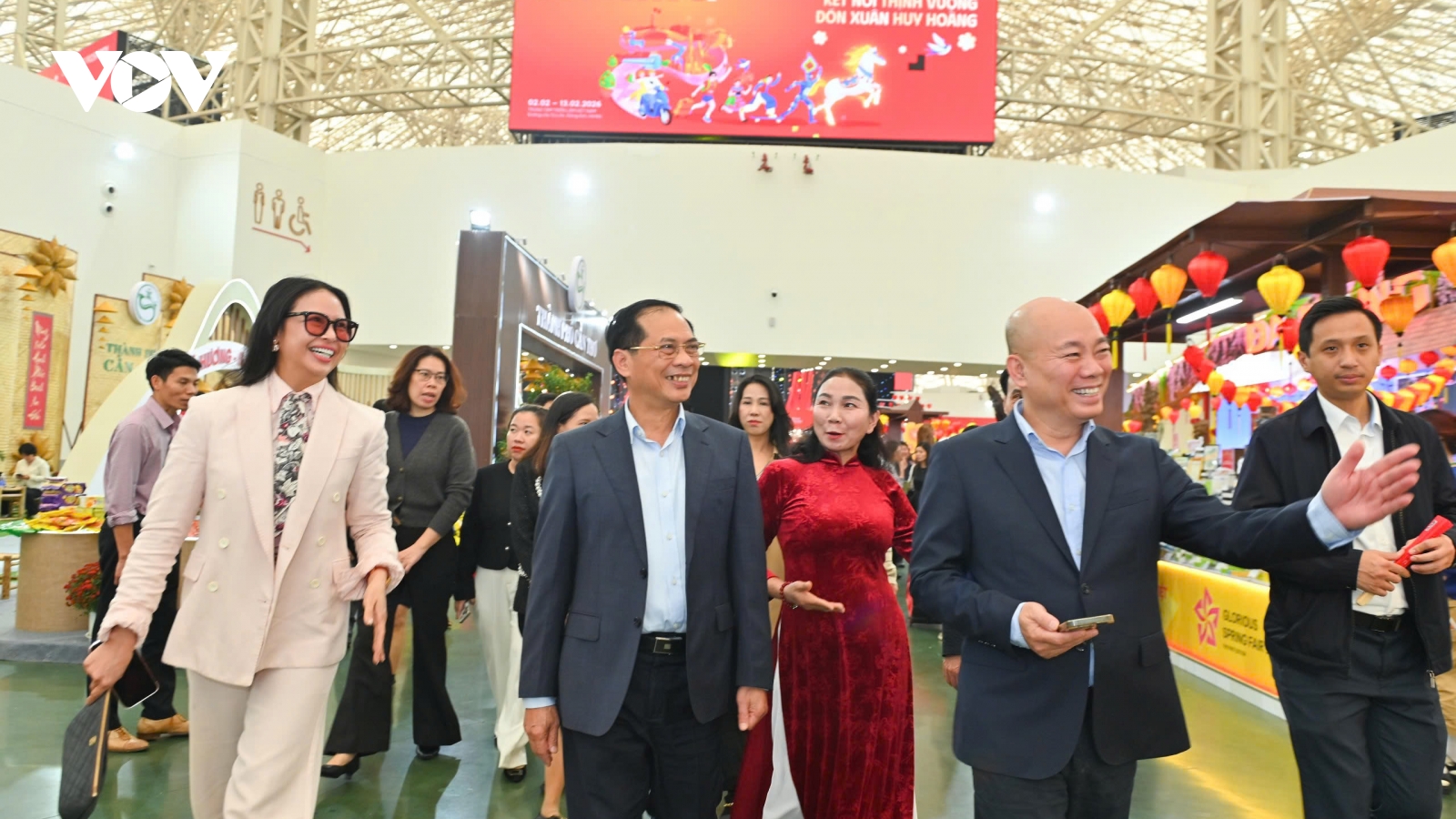 Phó Thủ tướng Bùi Thanh Sơn kiểm tra tình hình triển khai Hội chợ Mùa Xuân 2026